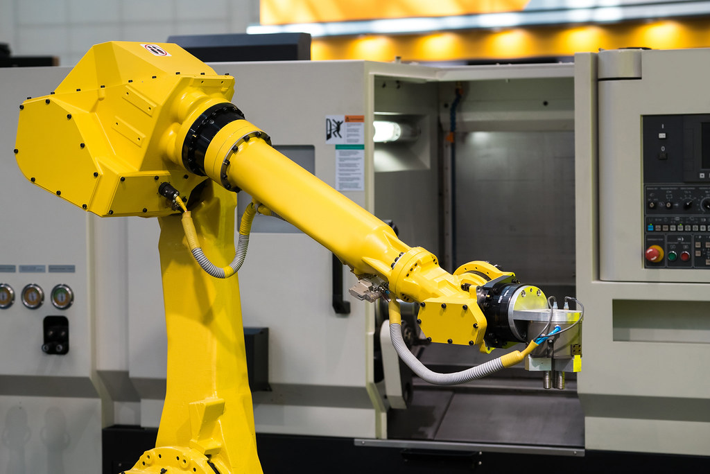 How to Choose a Precision Parts Manufacturer: 10 Criteria